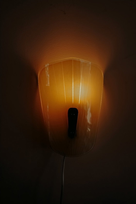 Image 1 of Glazen Mid Century Modern Wandlampje, Jaren 50