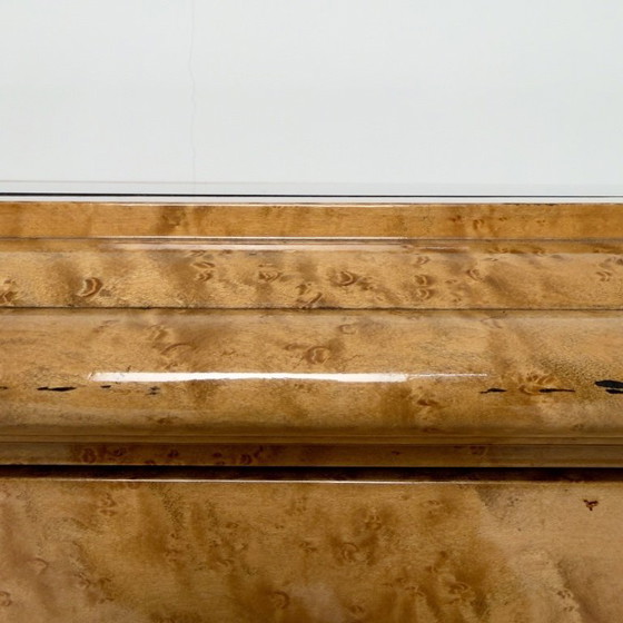 Image 1 of objet de collection représentant un présentoir de magasin Gucci