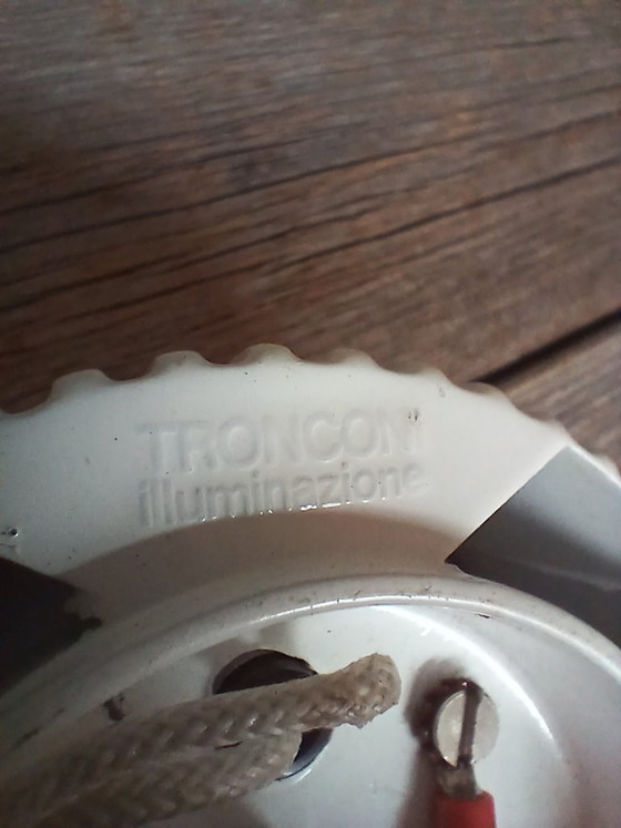 Image 1 of Design vintage Italiaanse tafellamp/wandlamp, 1981.