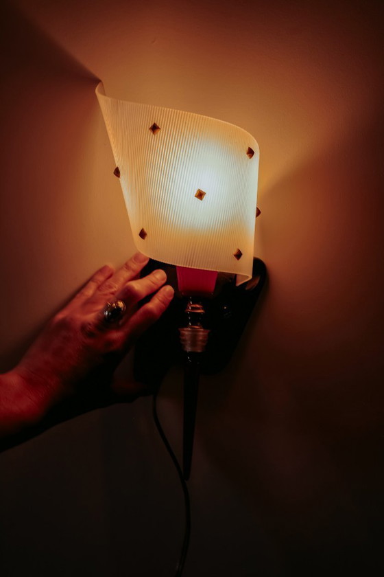 Image 1 of Franse wandlamp van Pierre Guariche, jaren 50