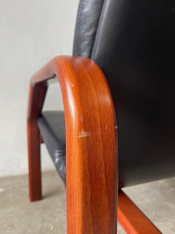 Image 1 of Vintage 2-seater lounge sofa — black leather & solid wood, Italy, 1970s–80s