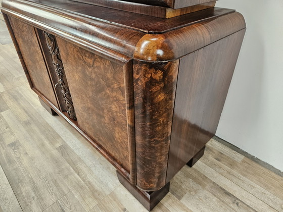 Image 1 of 1930s Art Deco Display Cabinet in Walnut and Walnut Root