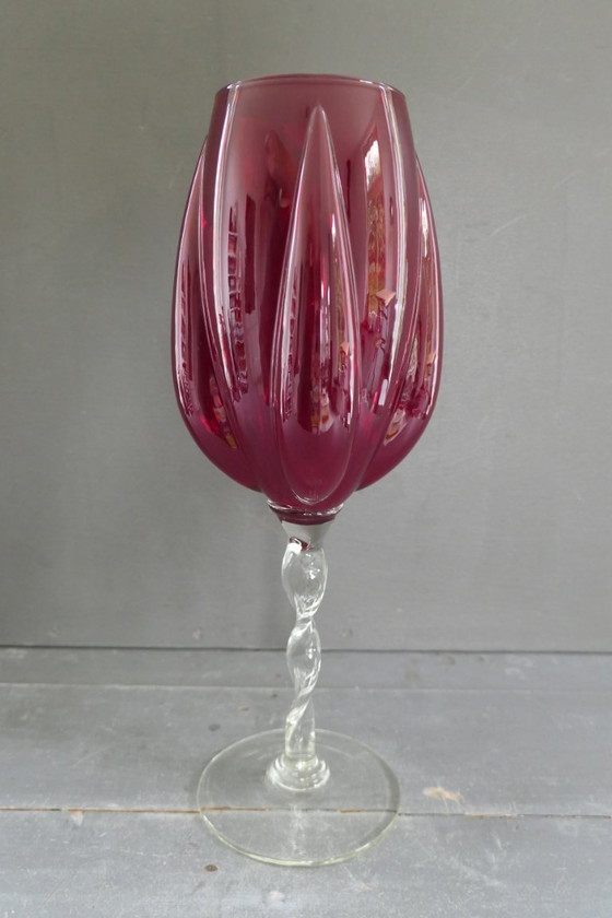 Vintage Empoli Optically Blown Glass Tulip Vase Red (photo 5 of 5)
