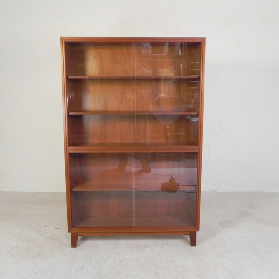 Image 1 of Vetrina con 4 ante scorrevoli in vetro, Musterring, anni '60