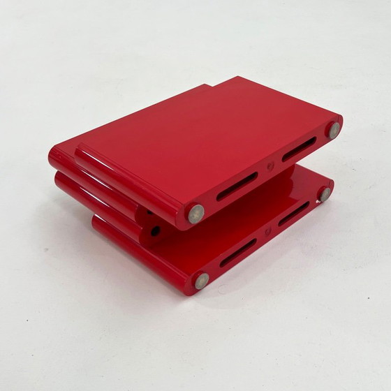 Rood Tijdschriftenrek van Giotto Stoppino voor Kartell, jaren 70 – Plastic (photo 5 of 6)