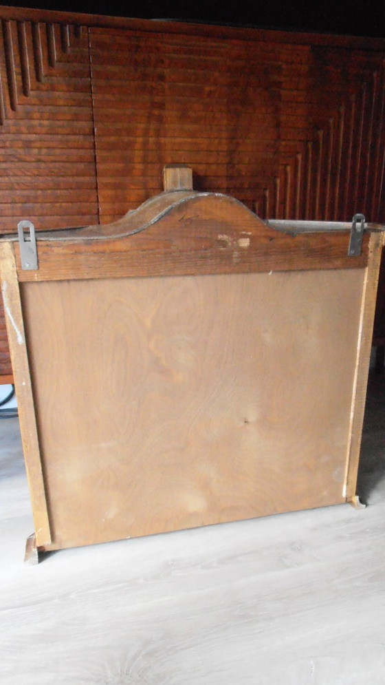 Image 1 of Classic Vintage display case walnut front, with key