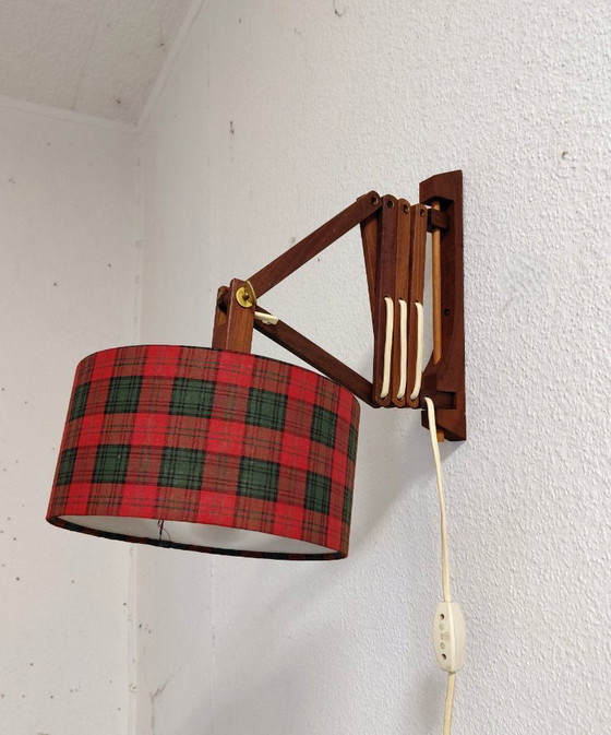 Image 1 of zestiger jaren teak schaarlamp 