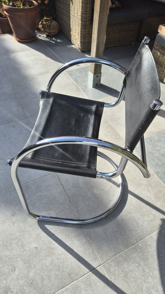 2x Vintage MR20 Tubular Frame – Bauhaus Style (1970s/1980s) – Chairs and lounge chairs, Leather, Metal (photo 3 of 8)