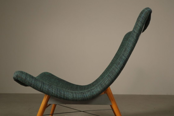 Paar Sessel von Miroslav Navrátil für Český Nábytek, Tschechoslowakei, 1959 – Fiberglass, Wood (photo 7 of 15)