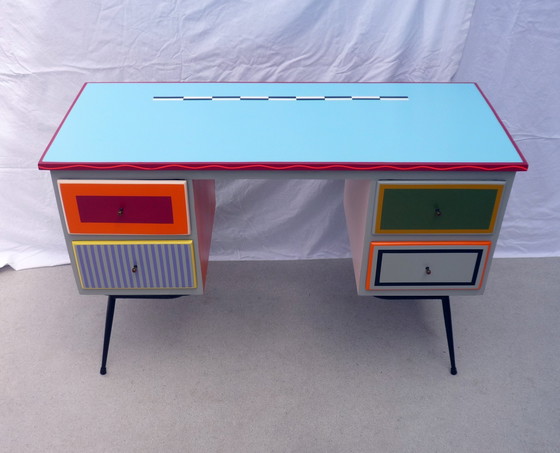 Image 1 of Bureau  vintage 4 Tiroirs  sur pieds compas