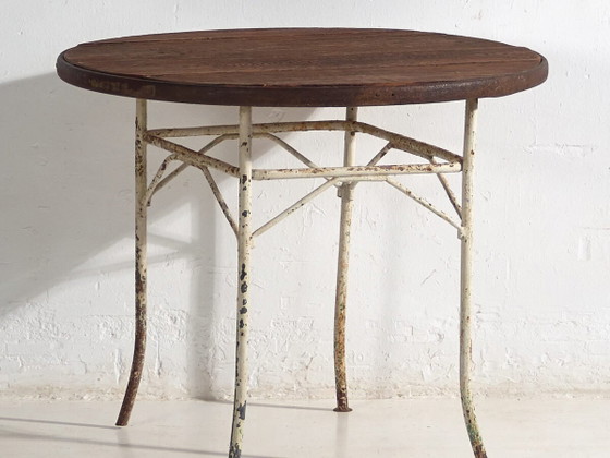 Tavolo rotondo da esterno in metallo antico (Francia, c.1900) – Tavoli da giardino, Wood, Iron (photo 2 of 22)