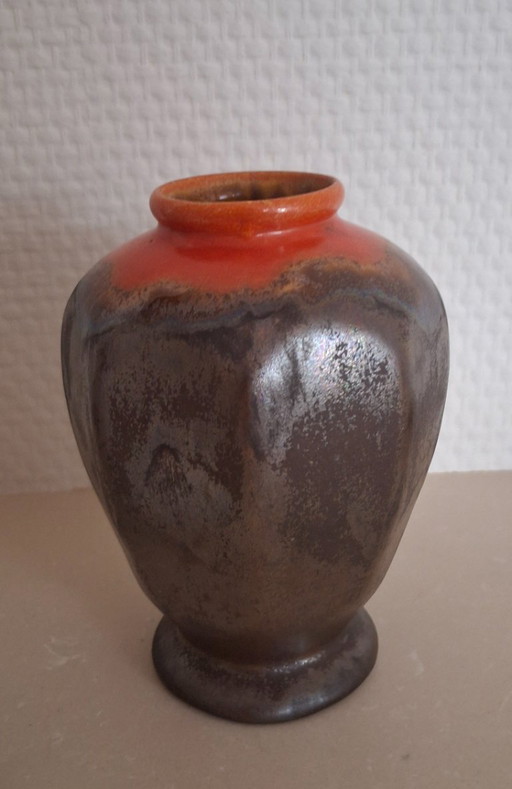 Belgium art deco vase model 348