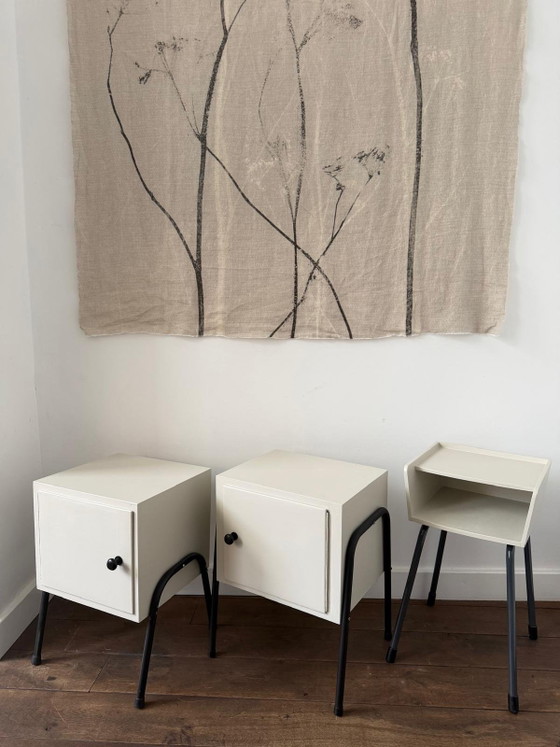 Comodino dal design vintage in legno e metallo, anni '70 – Comodini, Wood (photo 3 of 5)