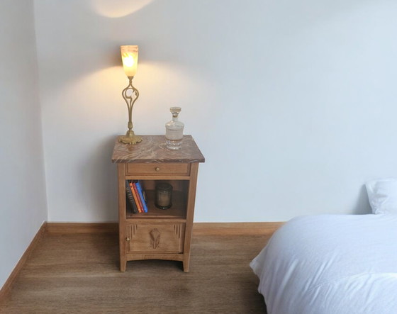 Image 1 of Meuble d’appoint style Art déco- Chêne sculpté- Années 1930