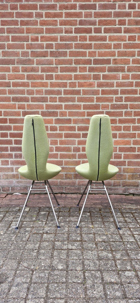 Image 1 of Chaises Stokke Varier Date : 4 jaunes et 2 vertes
