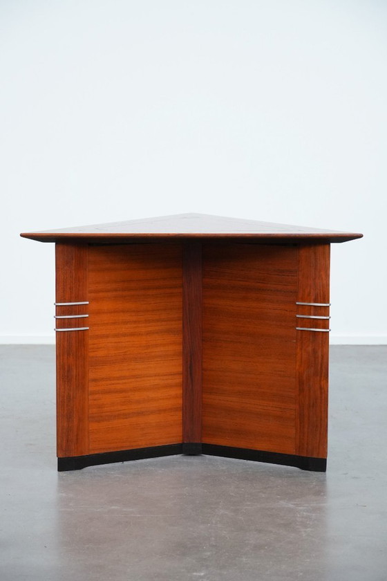 Image 1 of Art Deco design side/coffee table in a triangular shape by Schuitema from the Decoforma series