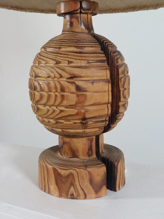 Image 1 of Zeldzame vintage tafellamp van grenenhout uit het midden van de vorige eeuw, Temde