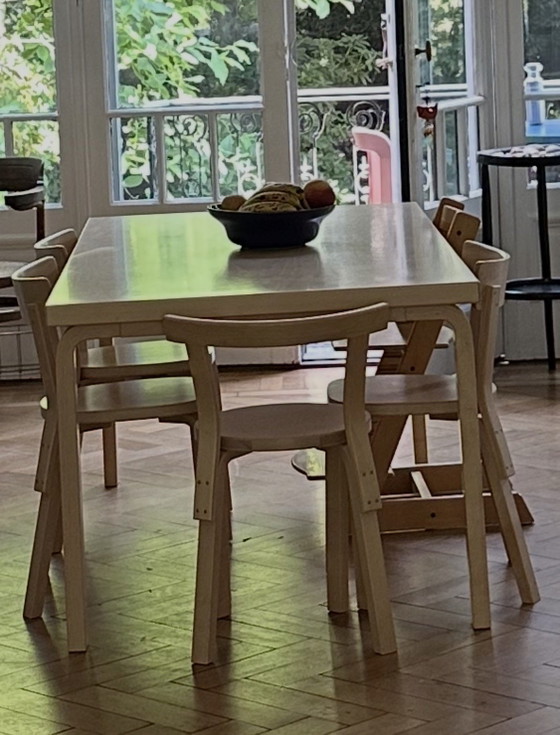 Image 1 of ARTEK Aalto table birch 83