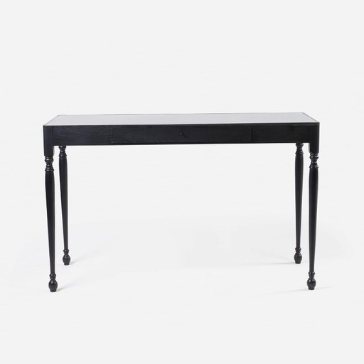 James Mudge: scrivania con piano in ottone