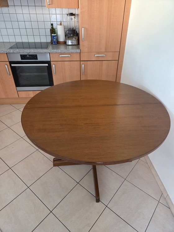 Image 1 of Large Vintage Oval Extendable Dining Table