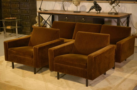 Set divano e 2 poltrone in velluto marrone degli anni '60. – Set da salotto, Design (photo 16 of 17)