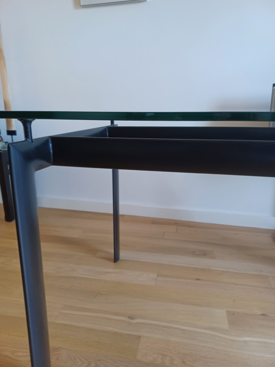 Image 1 of Table design