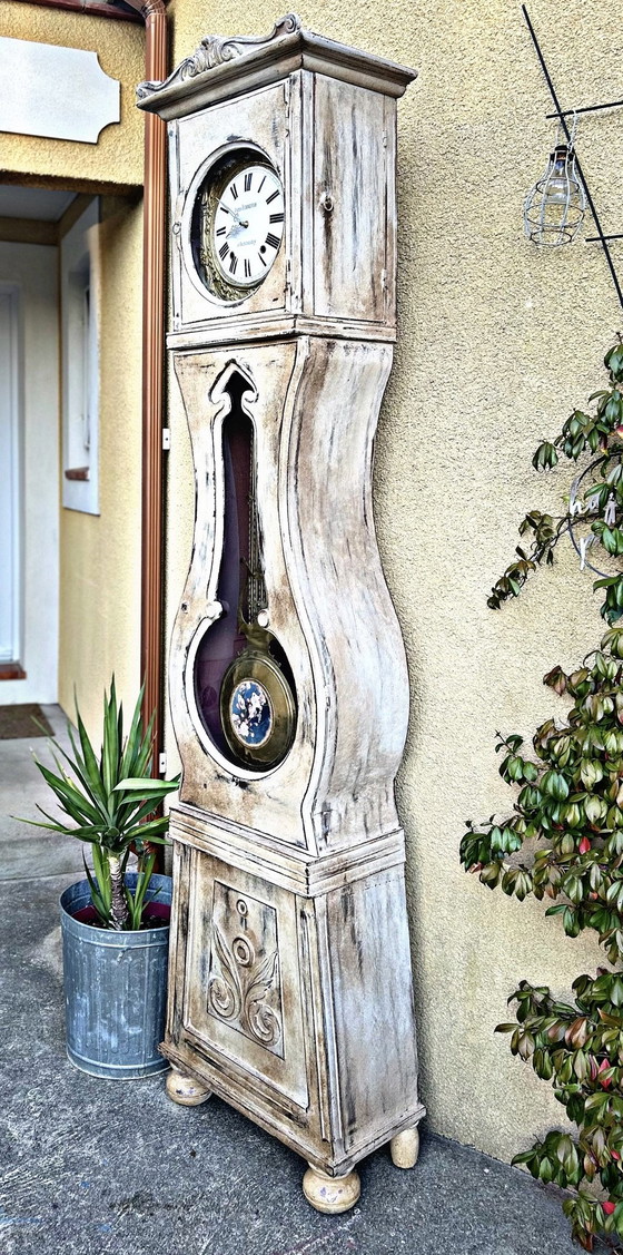 Patinated Antique Comtoise Clock, Bohemian & Vintage Charm, Wood, Creme (photo 13 of 14)