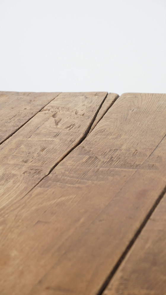 Image 1 of Vierkante Antieke Eettafel Gemaakt van Iepenhout