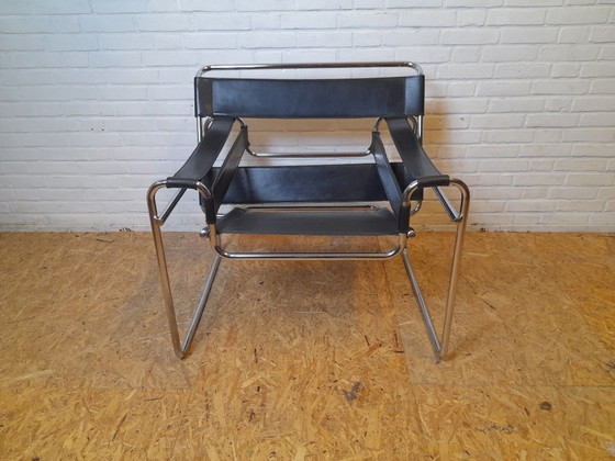 Wassily Chair Marcel Breuer – Poltrone, Leather (photo 5 of 5)