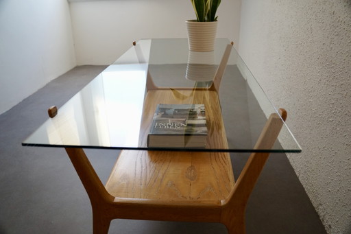 Table basse de style Mid-Century, avec un nouveau plateau en verre