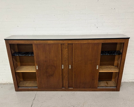 Image 1 of Vintage schoolkast - schuifdeurkast