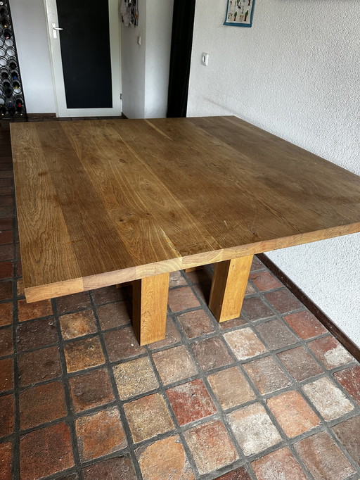 Dining room table