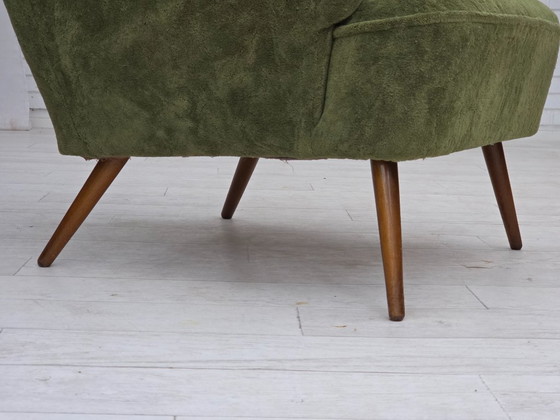 Image 1 of 1960er Jahre, skandinavisches Design, Sessel mit hoher Rückenlehne, Möbelvelours, Beine aus Buchenholz.