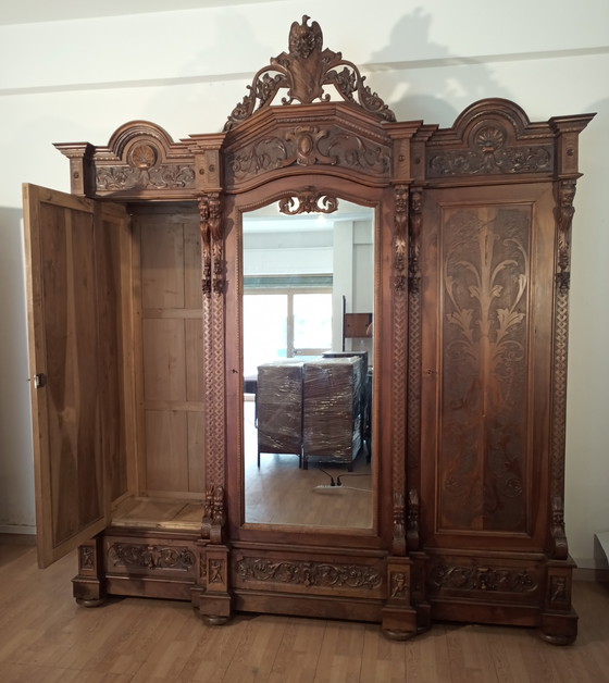 Image 1 of Armoire ancienne de style Renaissance, 1890S