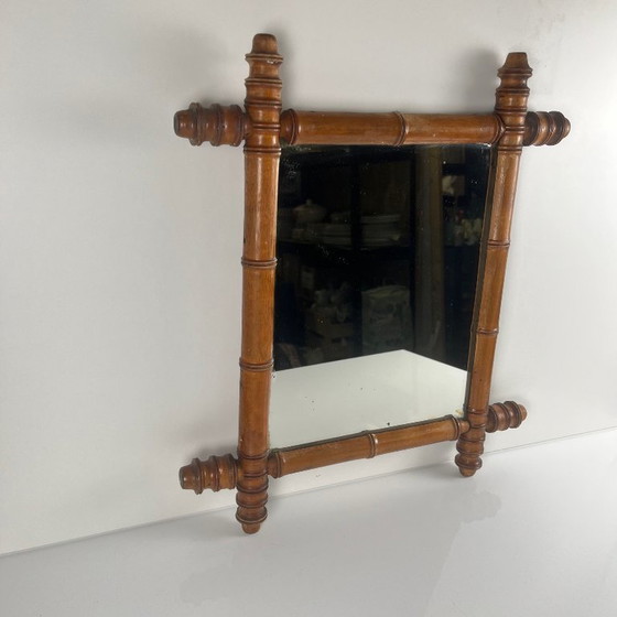 Image 1 of Espejo de madera torneada estilo bambú, circa 1900-1930