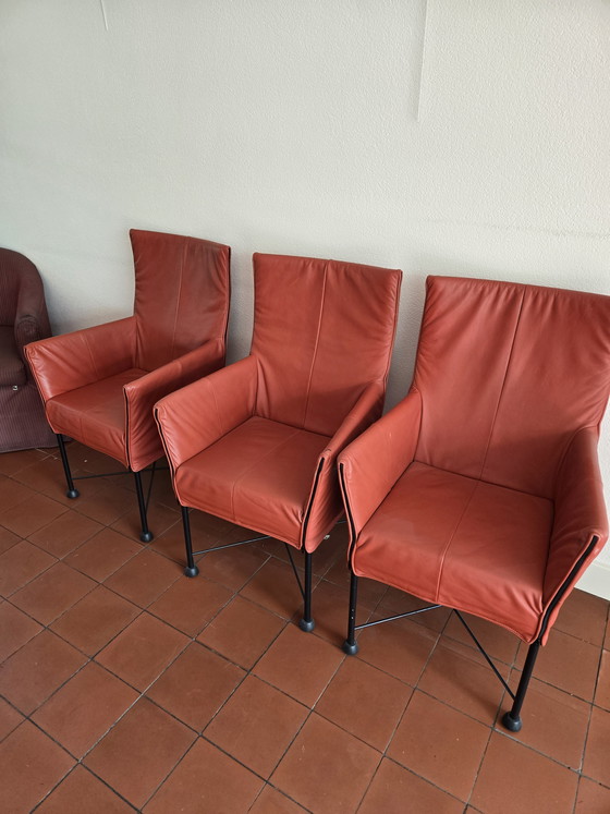 Image 1 of Chaplin-Stühle, rotes Leder. 7 Stück