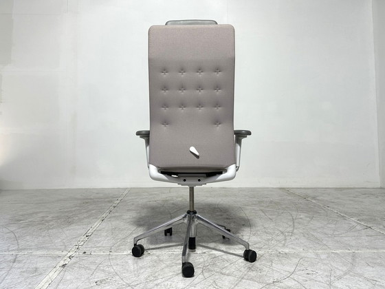 Poltrona direzionale Vitra ID Trim L - Antonio Citterio - Condizioni perfette - Poggiatesta e alluminio (photo 4 of 7)