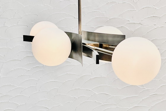 Image 1 of Lámpara de araña con 4 opalinas de la era espacial