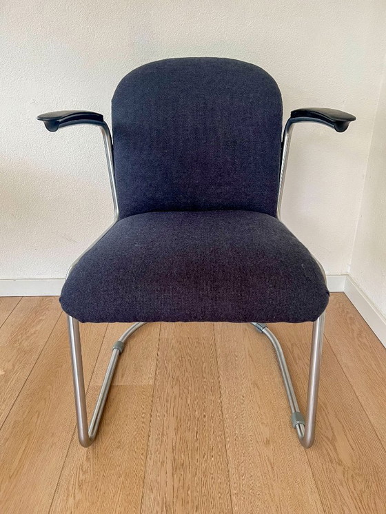 Image 1 of 2x Gispen 413 chair (reupholstered)