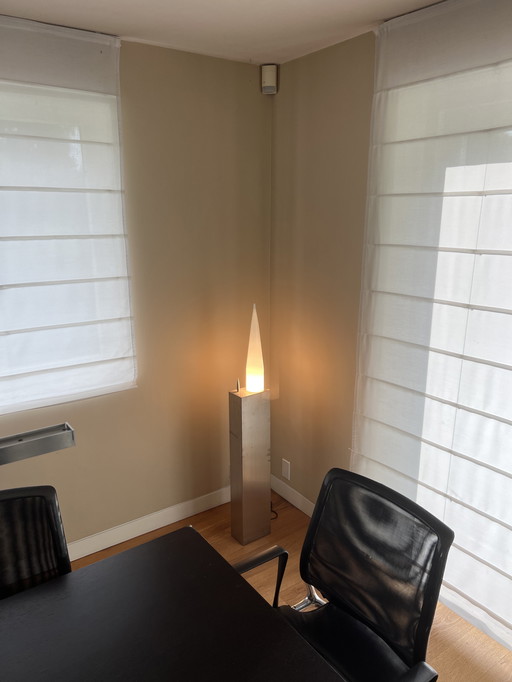 Vitra Akari floor lamp