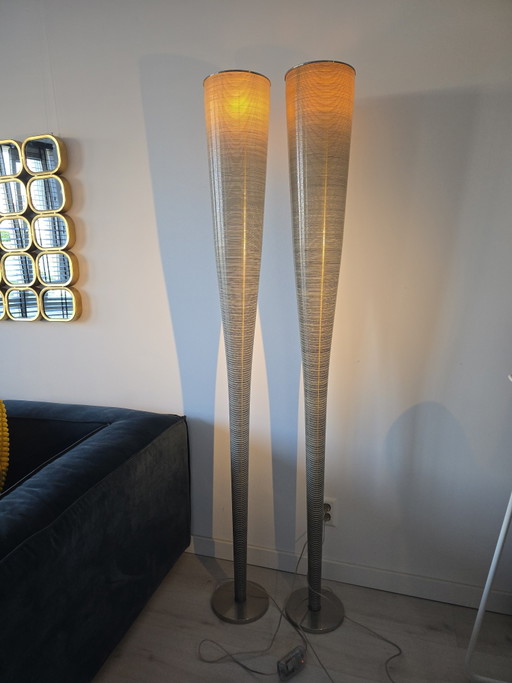 Ensemble de 2 lampadaires Foscarini Mite originaux – Marc Sadler – Design haut de gamme 187 cm de haut et à intensité variable !