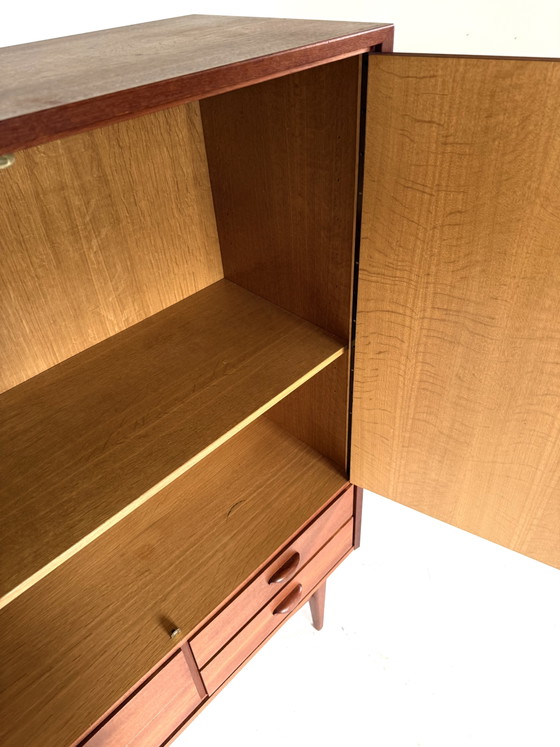 Credenza alta vintage danese in teak, anni '60 – Credenze alte, Wood (photo 4 of 11)