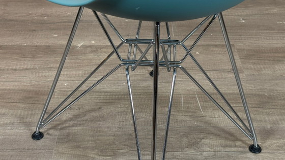 Image 1 of 2x Vitra DSR verde