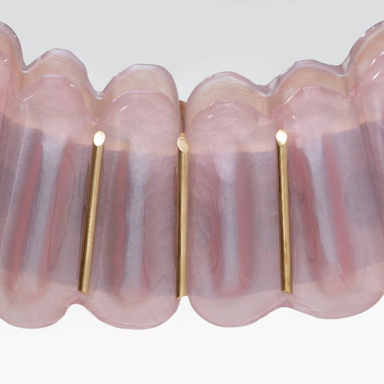 Image 1 of Specchio ovale italiano moderno di metà secolo in ottone e vetro soffiato di Murano rosa