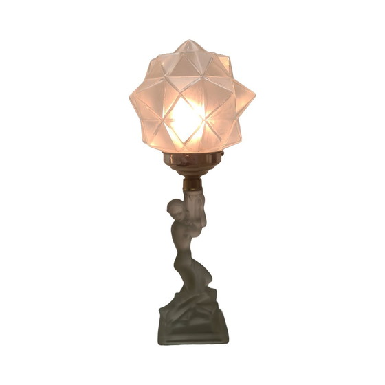 Image 1 of Art Deco tafellamp met halfnaakte vrouw, circa 1930