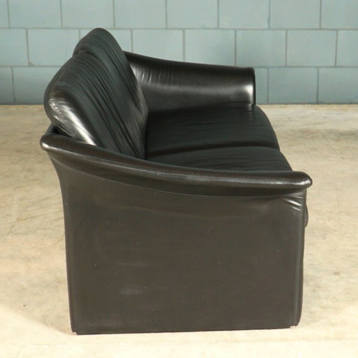 Canapé vintage en cuir noir – années 1970 – 3 5 zitsbanken, Leather (photo 2 of 12)