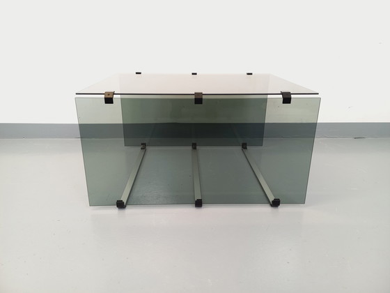 Image 1 of Vintage salontafel van gerookt glas, zwart metaal en gegoten aluminium uit de jaren 70