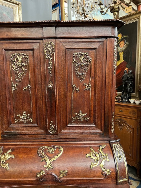 Secretaire in rococostijl. Massief eikenhout, handgeschilderd. Frankrijk. 18e eeuw. – Bureau, Wood (photo 5 of 9)