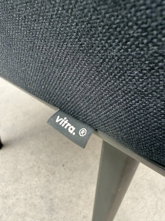 Image 1 of Poltrona Vitra Softshell