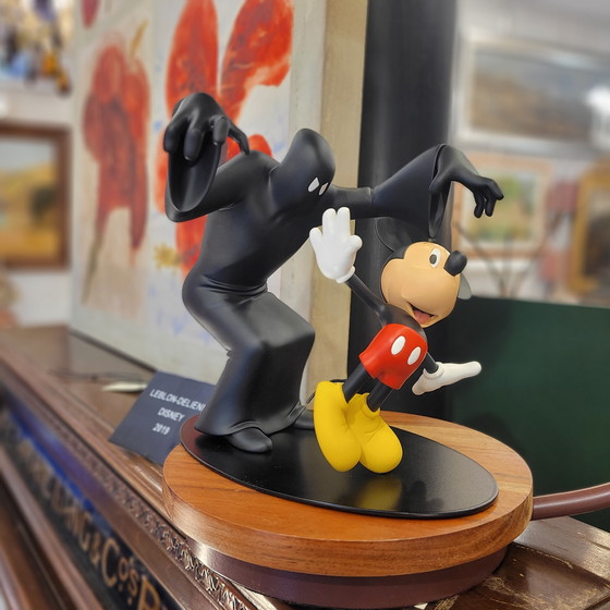 Image 1 of Mickey Mouse y el Fantasma de la Tinta Edición Limitada Leblon Delienne, Resina, 2010 - Francia